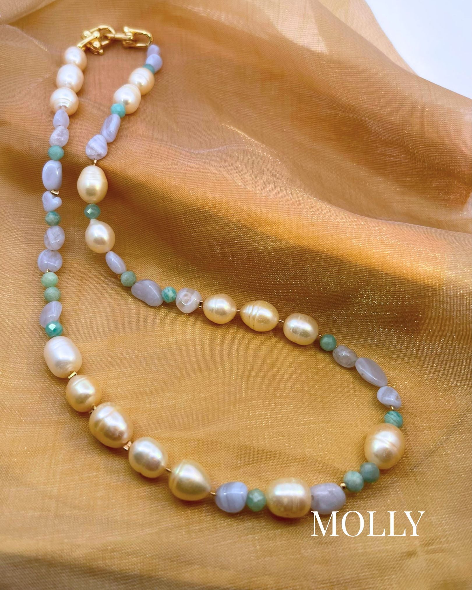 Molly - Necklace